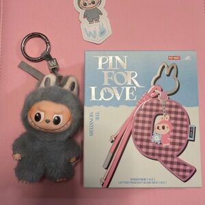 Labubu pin for love SET! Labubu and Letter Keychain!